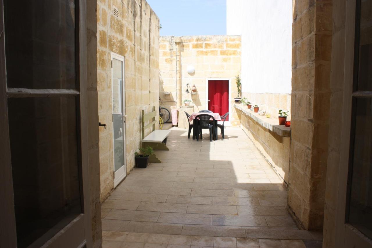 Vertical Climbing Malta Qrendi
